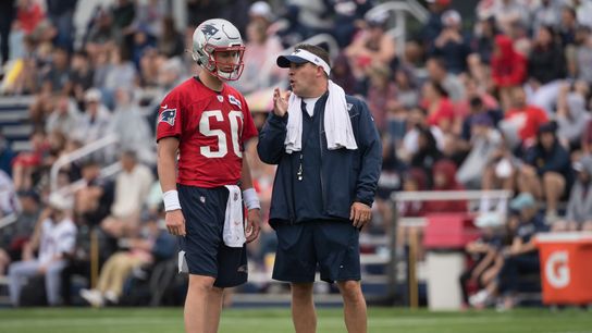Bedard: Three teammate reactions spoke volumes about Mac Jones in Patriots camp debut taken at Gillette Stadium (Patriots)